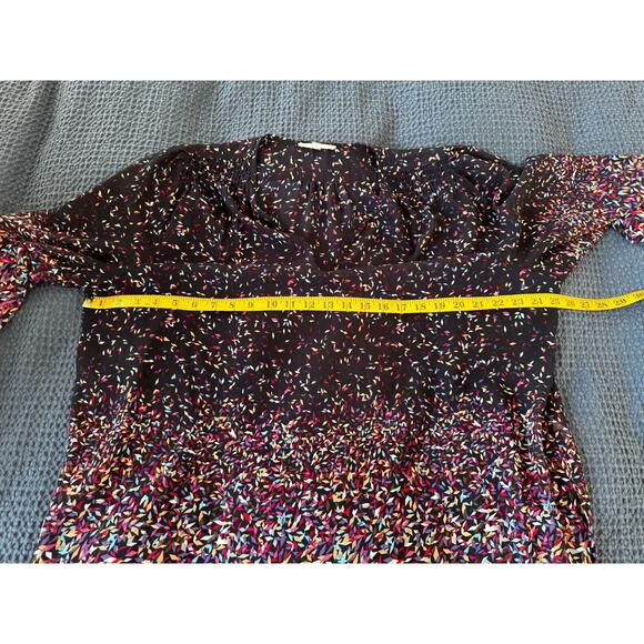 Fun2Fun Sheer 3/4 Sleeve Confetti Print Split Neck Blouse Stitchfix Size 1XL - Picture 5 of 9